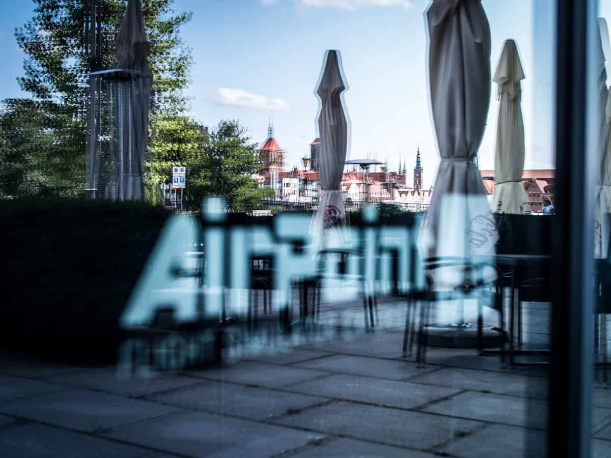 Alt